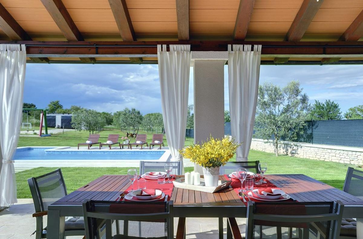 Villa Zara Marčana 外观 照片